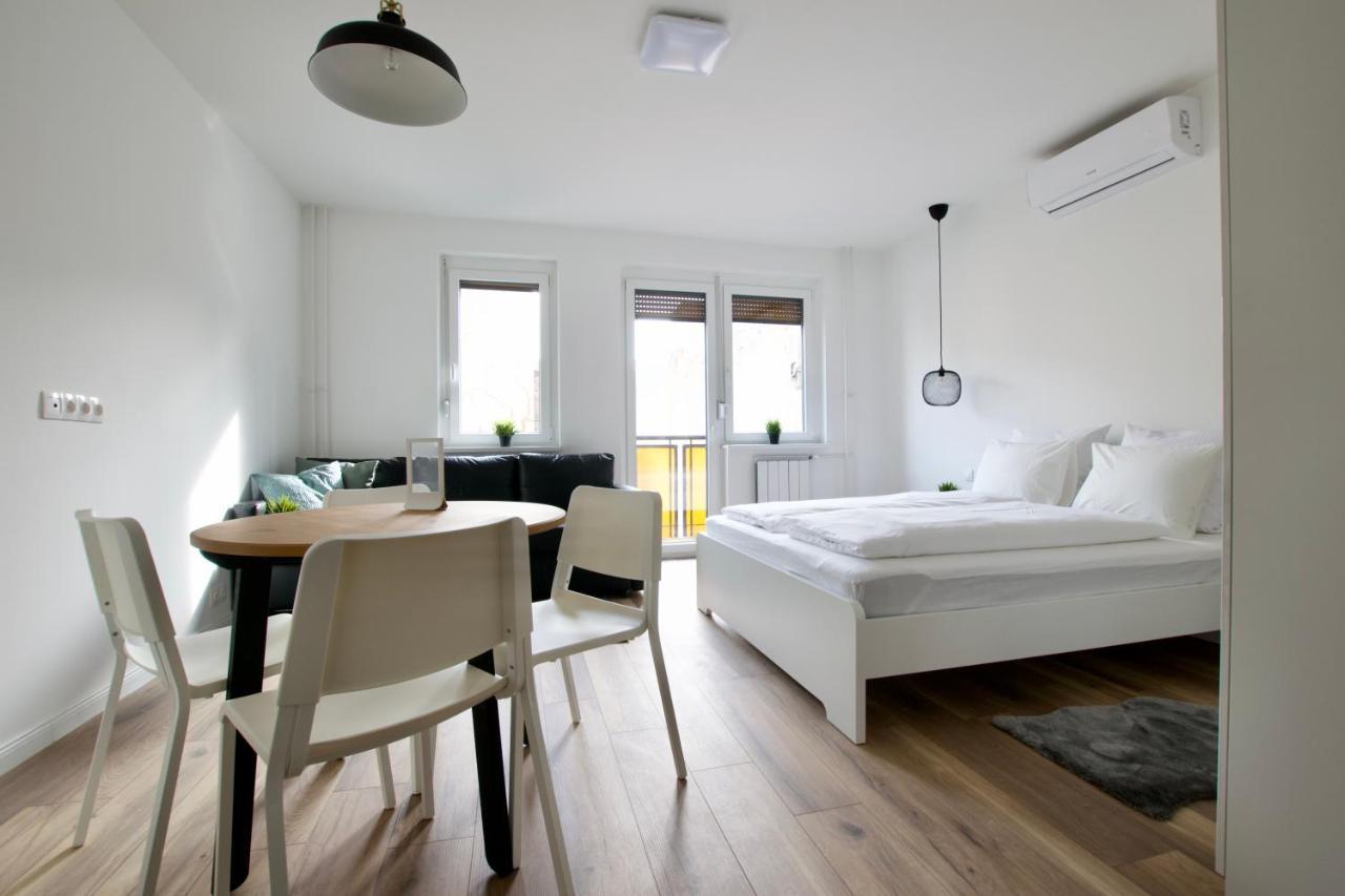 בודפשט Standard Apartment By Hi5 - Dessewffy 37 Suites מראה חיצוני תמונה